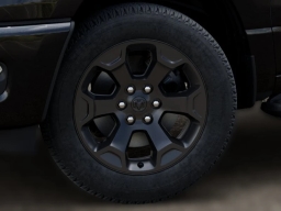 Ram 1500 Express 4x4 Crew Cab 5'7" Box 2026
