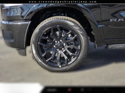 Ram 1500 Limited 4x4 Crew Cab 5'7" Box 2026