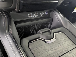 Ram 1500 Limited 4x4 Crew Cab 5'7" Box 2026