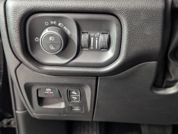 Ram 1500 Laramie 4x4 Crew Cab 5'7" Box 2026