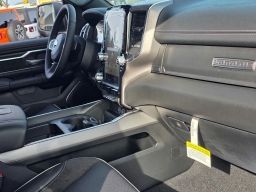 Ram 1500 Laramie 4x4 Crew Cab 5'7" Box 2026