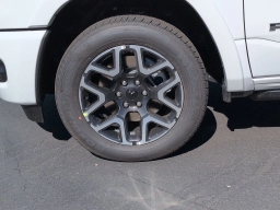 Ram 1500 Laramie 4x4 Crew Cab 5'7" Box 2026