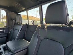 Ram 1500 Laramie 4x4 Crew Cab 5'7" Box 2026