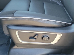 Ram 1500 Laramie 4x4 Crew Cab 5'7" Box 2026