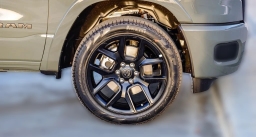 Ram 1500 Laramie 4x4 Crew Cab 5'7" Box 2026