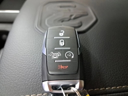 Ram 1500 Laramie 4x4 Crew Cab 5'7" Box 2026