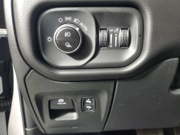 Ram 1500 Laramie 4x4 Crew Cab 5'7" Box 2026