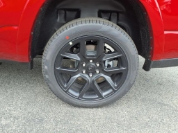 Ram 1500 Laramie 4x4 Crew Cab 5'7" Box 2026