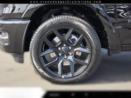 Ram 1500 Laramie 4x4 Crew Cab 5'7" Box 2026