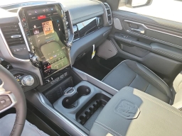 Ram 1500 Laramie 4x4 Crew Cab 5'7" Box 2026