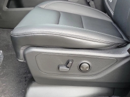 Ram 1500 Rebel 4x4 Crew Cab 5'7" Box 2026