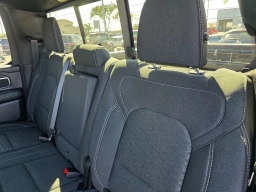 Ram 1500 Big Horn 4x4 Crew Cab 6'4" Box 2026