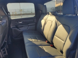 Ram 1500 Tradesman 4x4 Crew Cab 6'4" Box 2025