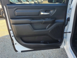 Ram 1500 Tradesman 4x4 Crew Cab 6'4" Box 2025