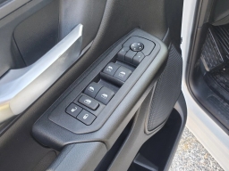 Ram 1500 Tradesman 4x4 Crew Cab 6'4" Box 2025