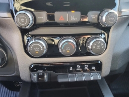 Ram 1500 Tradesman 4x4 Crew Cab 6'4" Box 2025