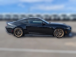 Ford Mustang GT Fastback 2025