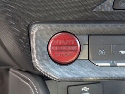 Ford Mustang GT Fastback 2025