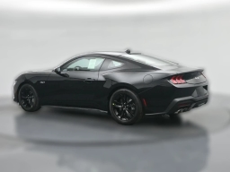 Ford Mustang GT Fastback 2026