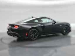 Ford Mustang GT Fastback 2026