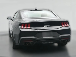 Ford Mustang GT Fastback 2026