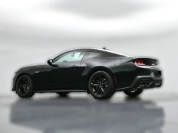 Ford Mustang GT Fastback 2026