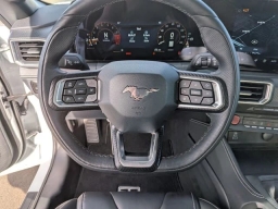 Ford Mustang GT Premium Fastback 2025