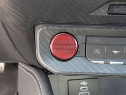 Ford Mustang GT Premium Fastback 2025