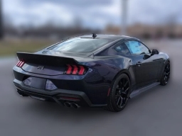 Ford Mustang GT Premium Fastback 2025