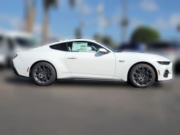 Ford Mustang GT Fastback 2026