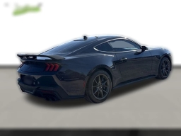 Ford Mustang Dark Horse Fastback 2025