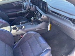 Ford Mustang Dark Horse Fastback 2025