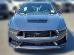 Ford Mustang Dark Horse Fastback 2025