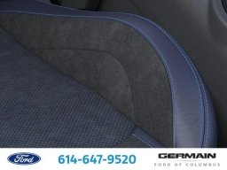 Ford Mustang Dark Horse Fastback 2025