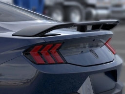 Ford Mustang Dark Horse Fastback 2026