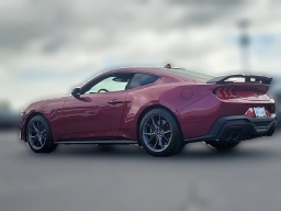 Ford Mustang Dark Horse Fastback 2025