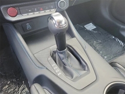 Ford Mustang Dark Horse Fastback 2025