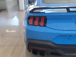 Ford Mustang Dark Horse Fastback 2026