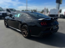 Ford Mustang Dark Horse Fastback 2026