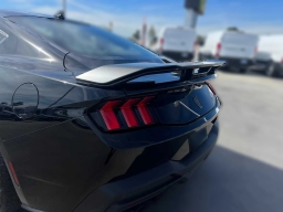 Ford Mustang Dark Horse Fastback 2026