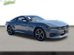 Ford Mustang EcoBoost Fastback 2025