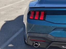 Ford Mustang EcoBoost Premium Fastback 2026