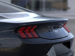 Ford Mustang EcoBoost Fastback 2026