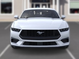 Ford Mustang EcoBoost Fastback 2026