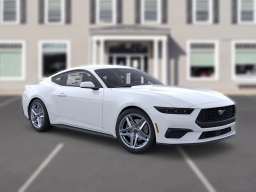 Ford Mustang EcoBoost Fastback 2026