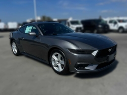 Ford Mustang EcoBoost Fastback 2026