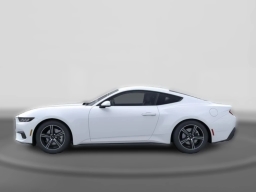 Ford Mustang EcoBoost Fastback 2025