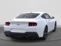 Ford Mustang EcoBoost Fastback 2025