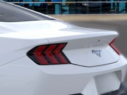 Ford Mustang EcoBoost Fastback 2025