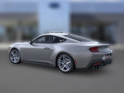 Ford Mustang EcoBoost Fastback 2026